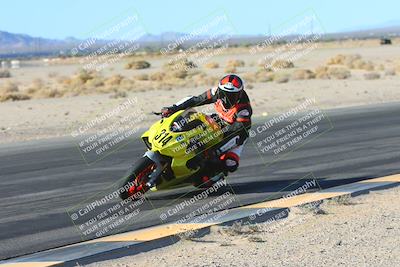 media/Jan-10-2025-CVMA Friday Practice (Fri) [[489e0da257]]/Group 3 and NRS/Session 2 (Turn 4 Inside)/